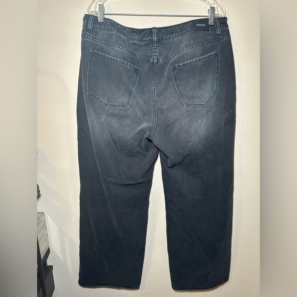 RSQ Classic Charcoal Low Rise Loose Straight Wide Leg Denim Jeans Size 32 - Picture 13 of 16